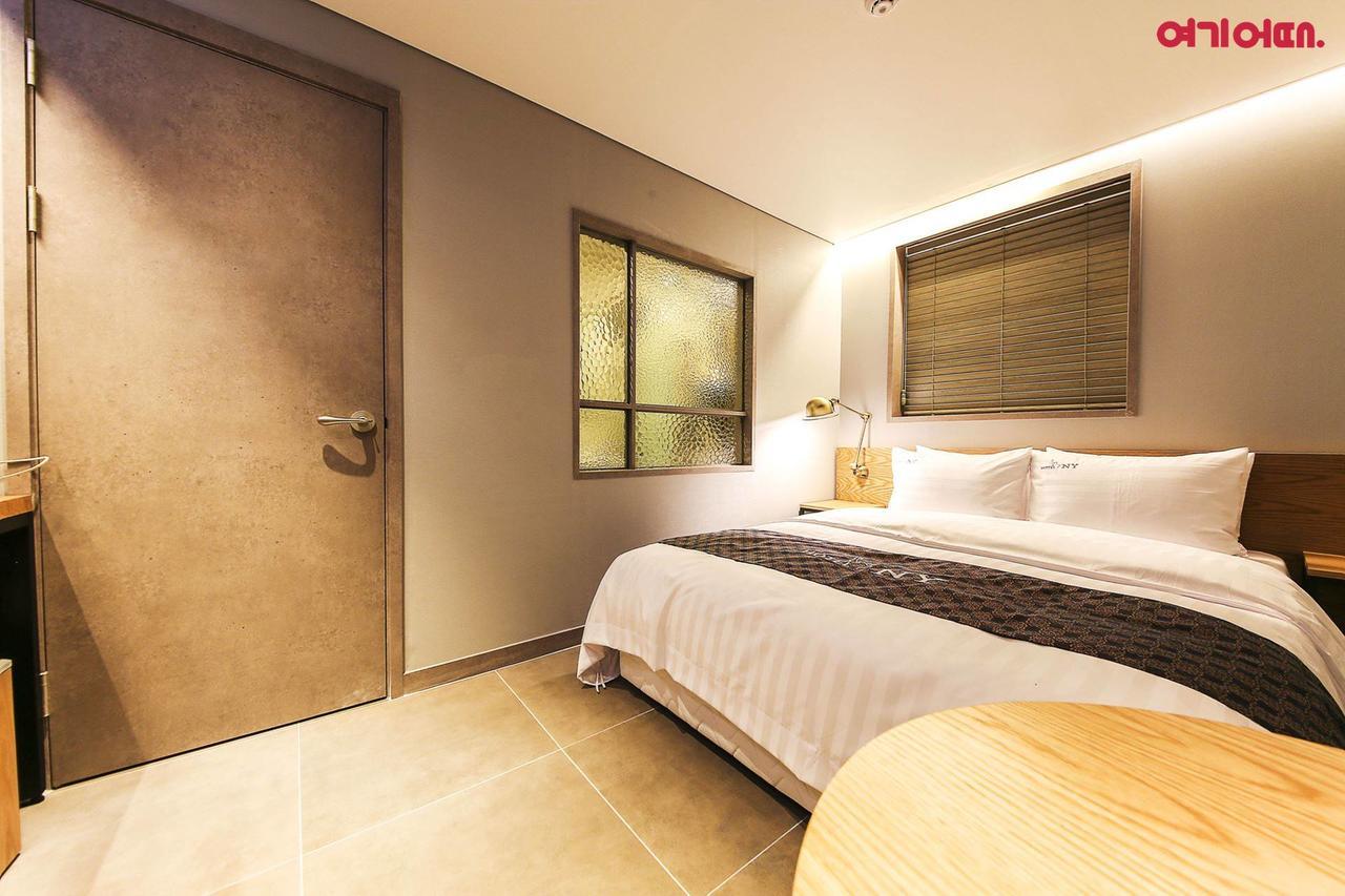 New York Hotel Сеул Экстерьер фото