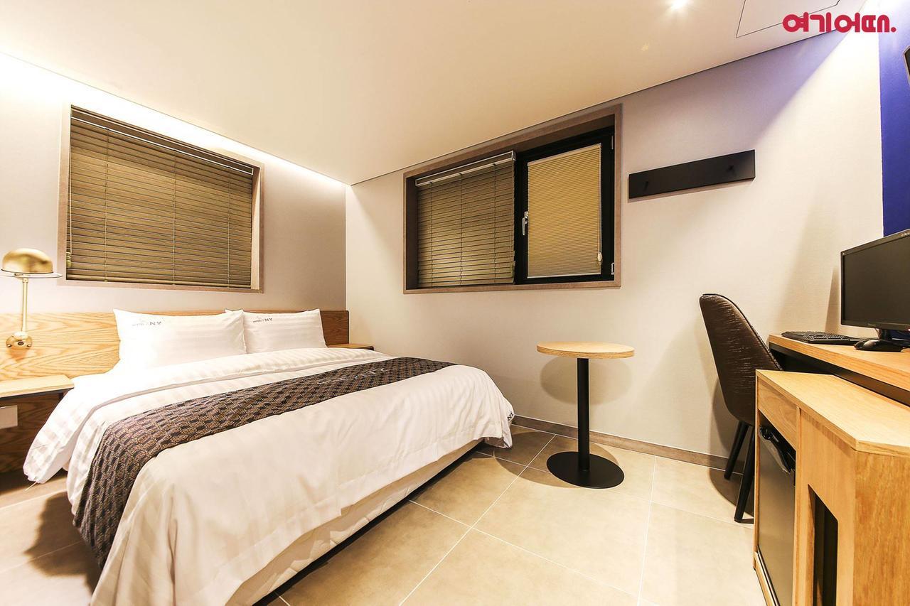 New York Hotel Сеул Экстерьер фото