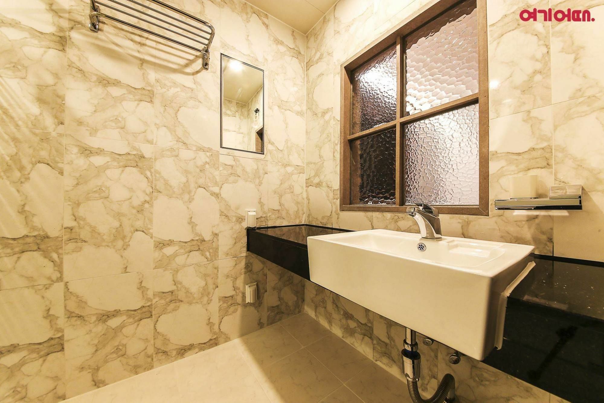 New York Hotel Сеул Экстерьер фото
